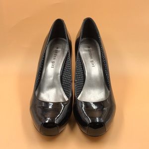 Madden Girl size 8.5 Madden Girl Patent Leather Heels